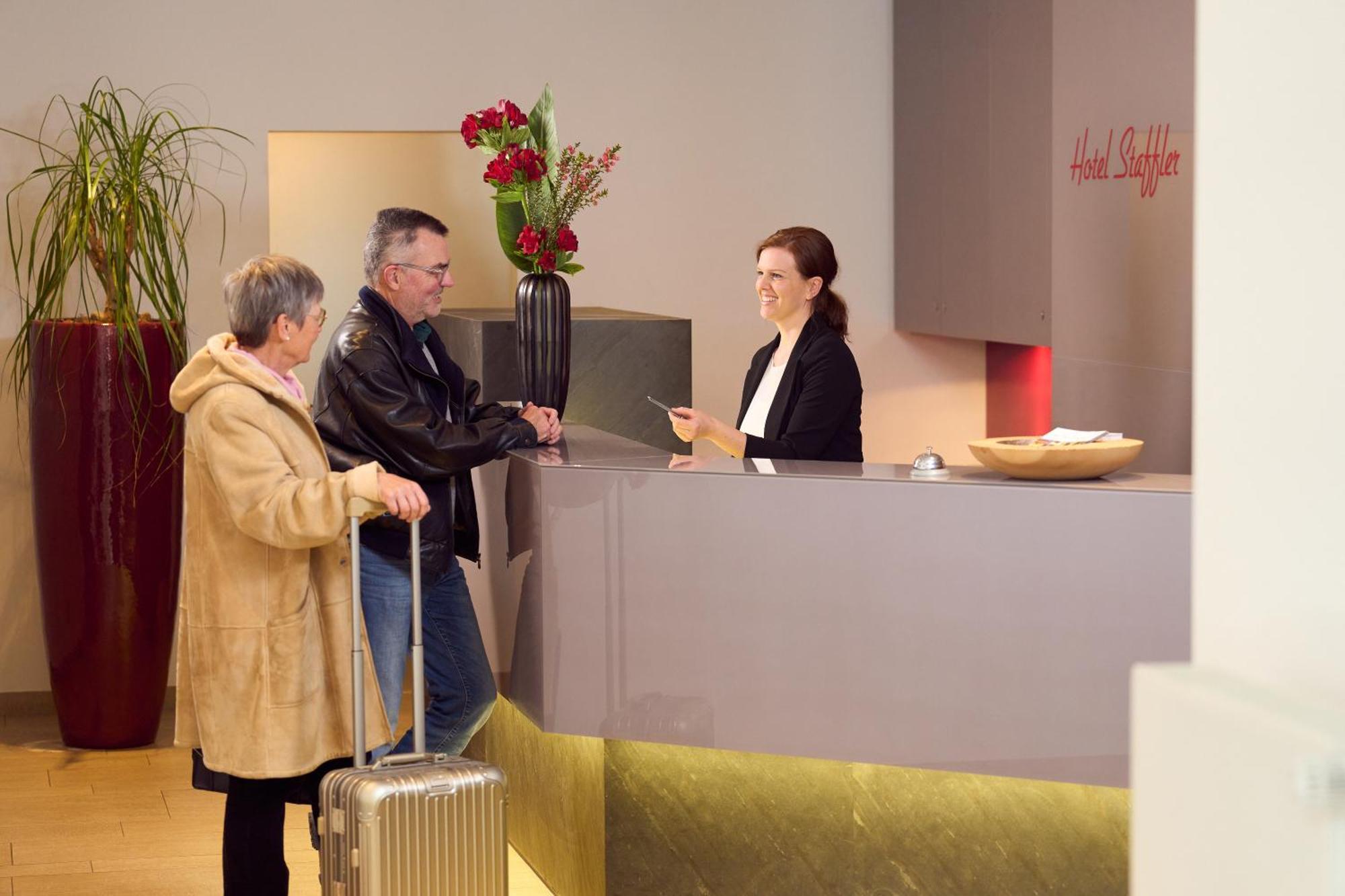 Hotel Staffler Odelzhausen Exteriör bild